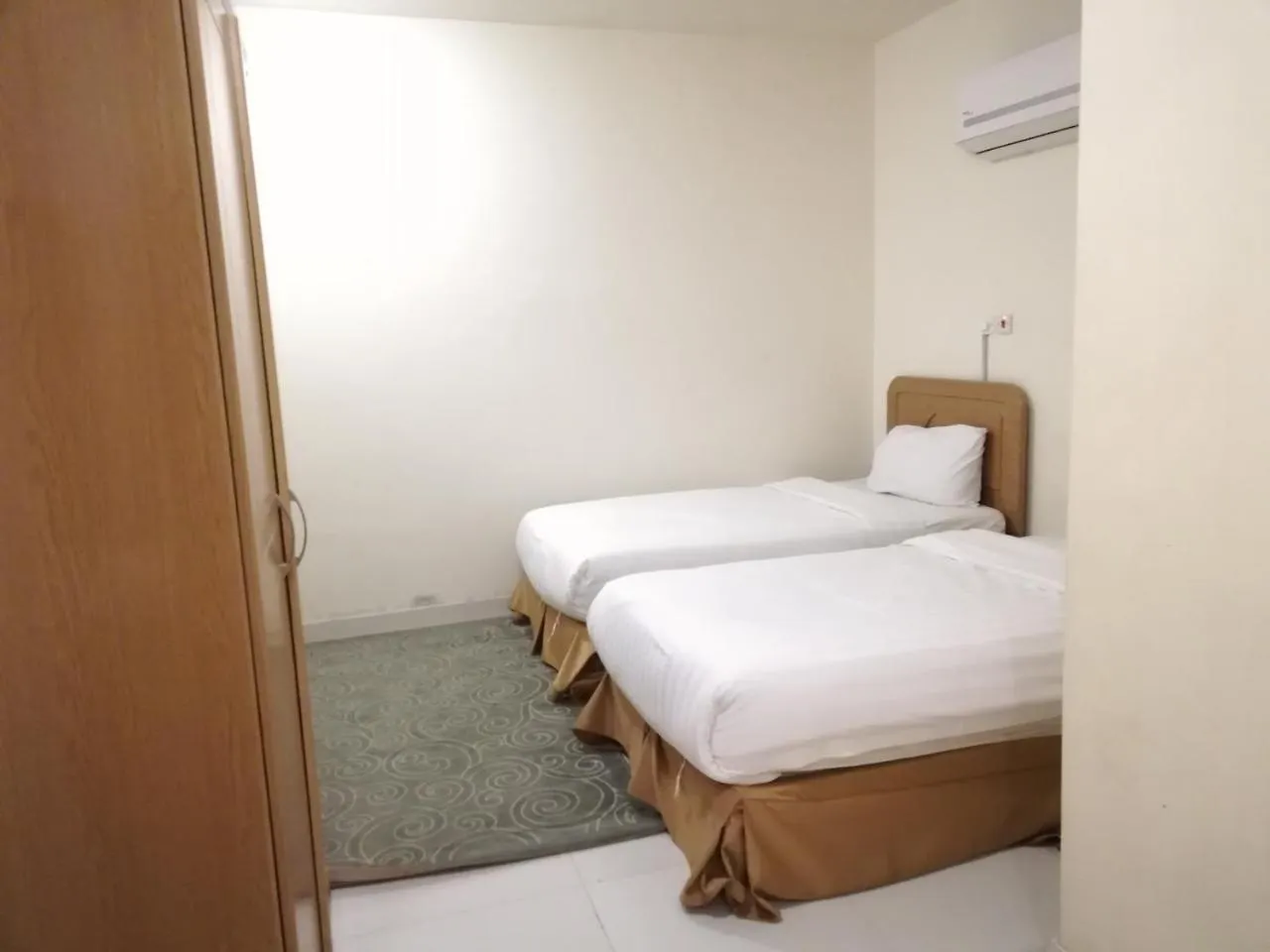 ديار اسامة للوحدات السكنية المفروشة 0*, Medina